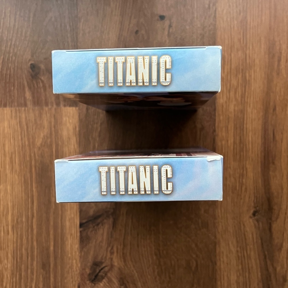 🎬 Titanic (1997) VHS 2-Tape Collector’s Set 💞 - Picture 9 of 10